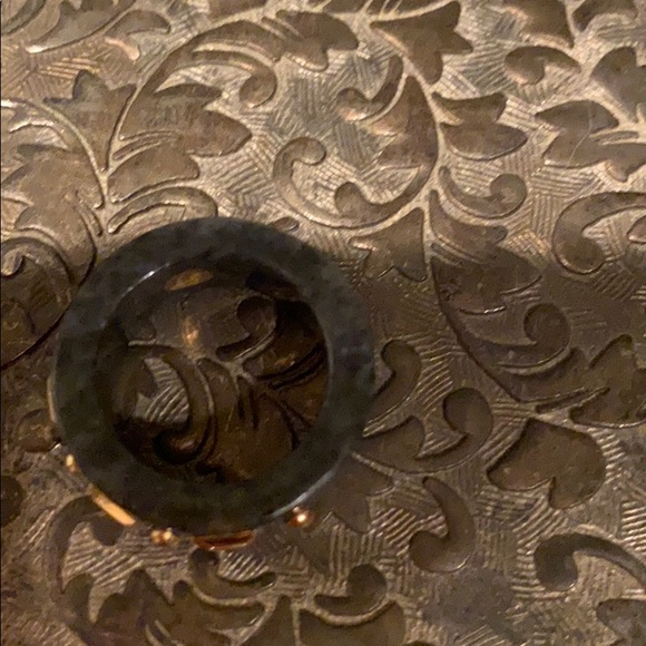 Ring - Picture 3 of 8